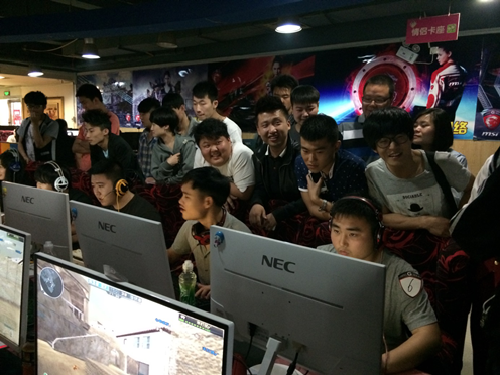 上崭露头角 上崭露头角